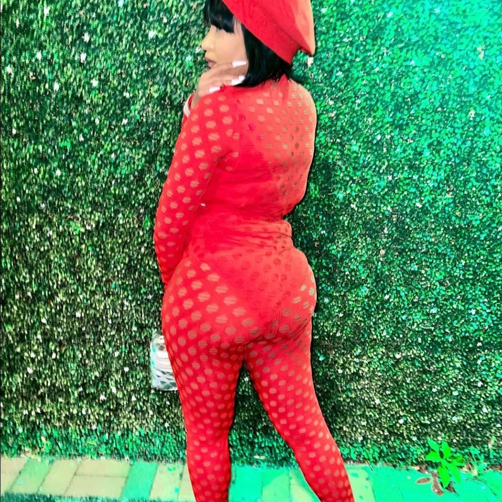 Two piece set